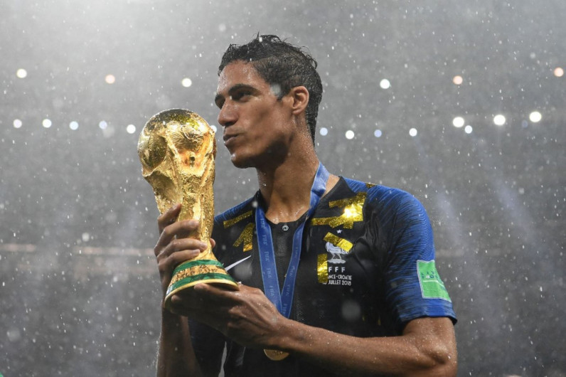Anuncia Raphaël Varane su retiro del futbol profesional