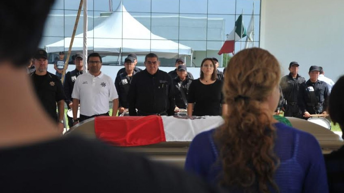 Homenajean a Policía Estatal de Reynosa caído