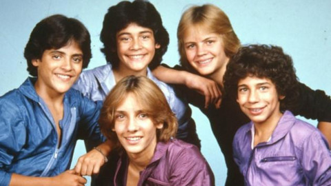 “Súbete a mi moto”, serie de televisión de Menudo