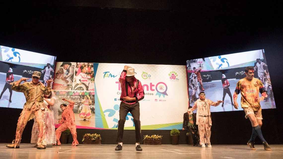 Con la participación de personas con discapacidad se realiza “Talento DIF” 