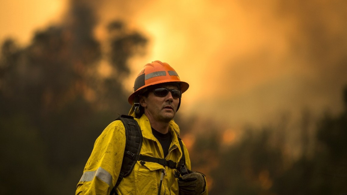25 muertos tras el peor incendio en California