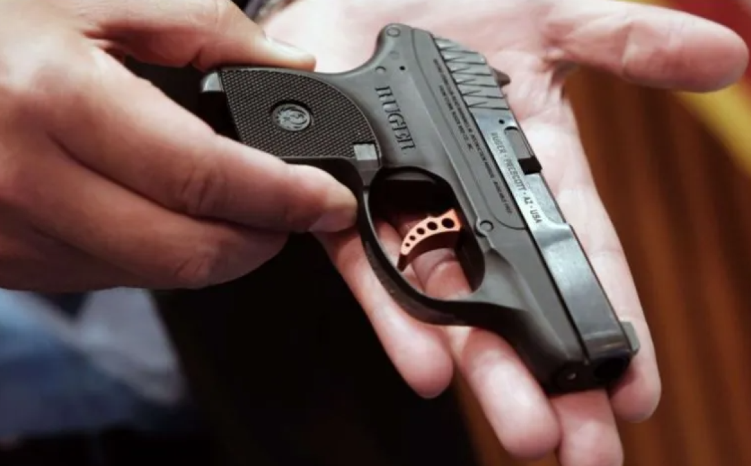 ¡De no creerse! Escuela de Florida sortea armas entre alumnos y maestros