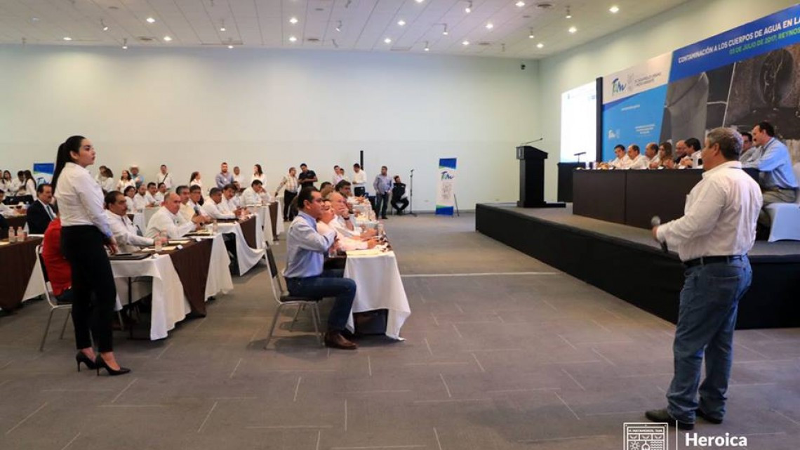 Asiste alcalde a foro "Tratamiento de aguas residuales y Protección de Manantiales"