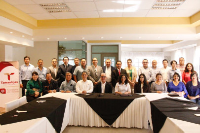 Secretaria del Trabajo sostiene encuentro con industriales de Matamoros 