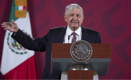 Trump, Facebook, Salgado Macedonio, esto y más en conferencia matutina de AMLO 