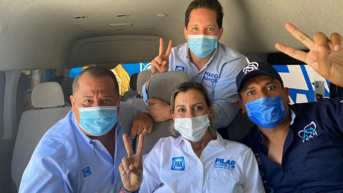 Caravana panista reúne 4 mil vehículos y muestran respaldo a gobernador 