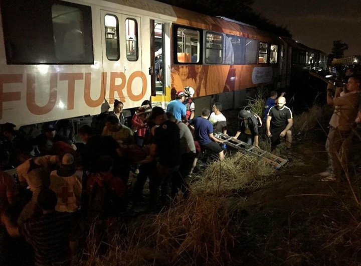 Deja choque de trenes unos 22 lesionados