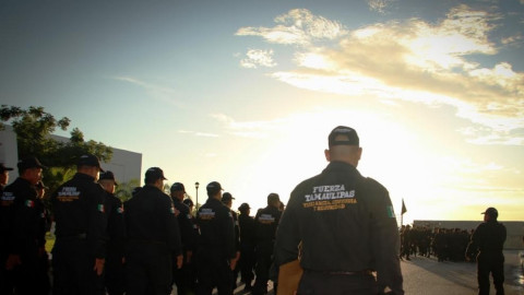 53 policías estatales se gradúan