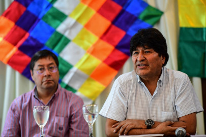 Candidato de Evo Morales encabeza encuestas a presidencia en Bolivia