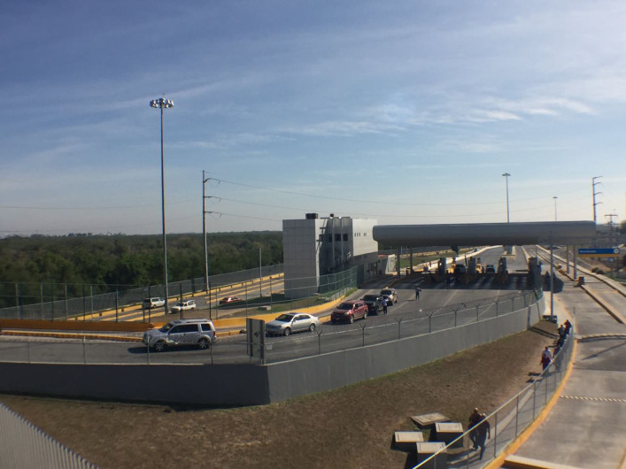 Retorno de paisanos, causa larga filas en Puentes Internacionales: Capufe