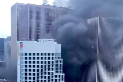 Se incendia edificio cercano al Rockefeller en NY 