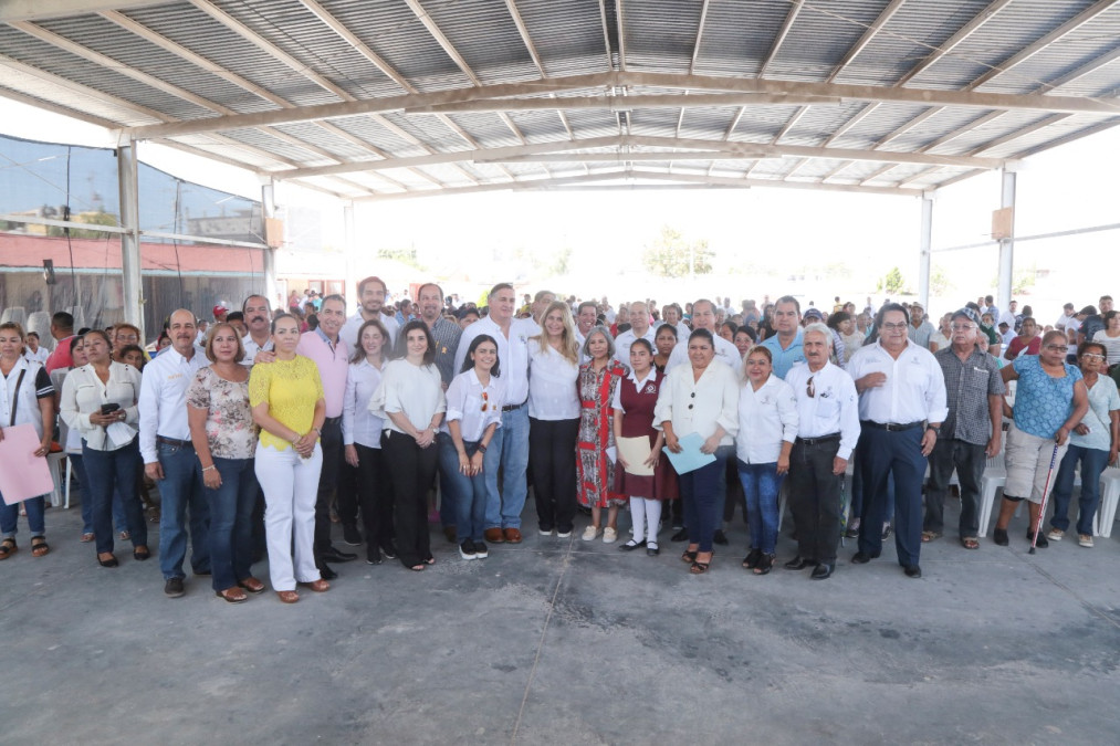 Encabeza Maki Ortiz Audiencia Pública en fraccionamiento La Cima