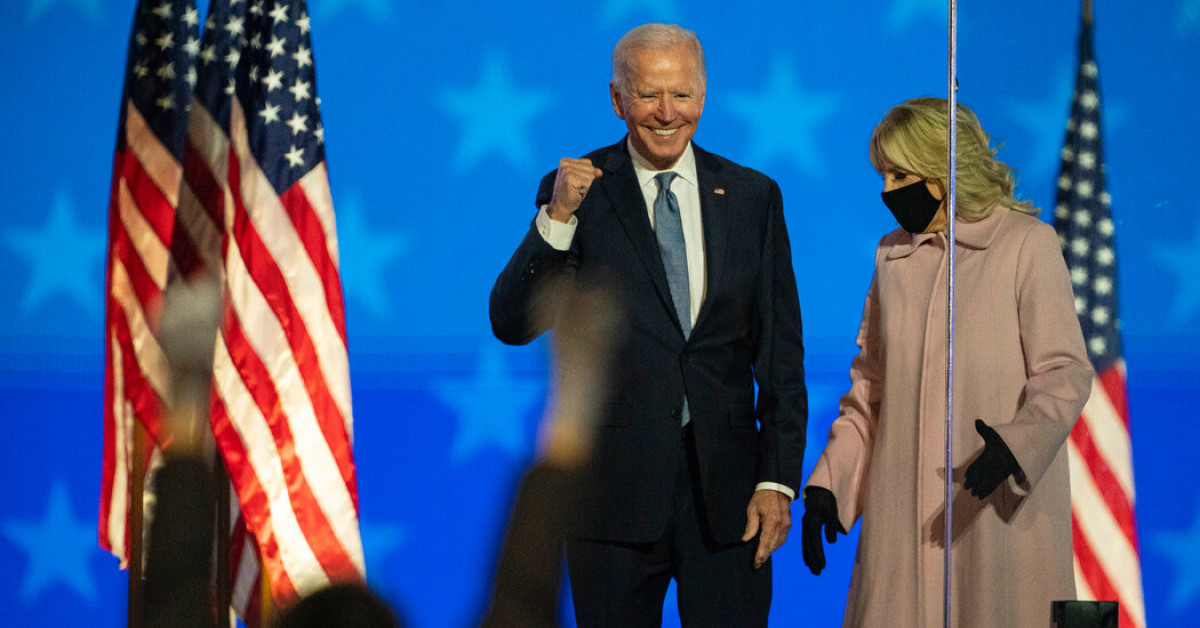 Biden anuncia equipo de comunicaciones integrado totalmente por mujeres 