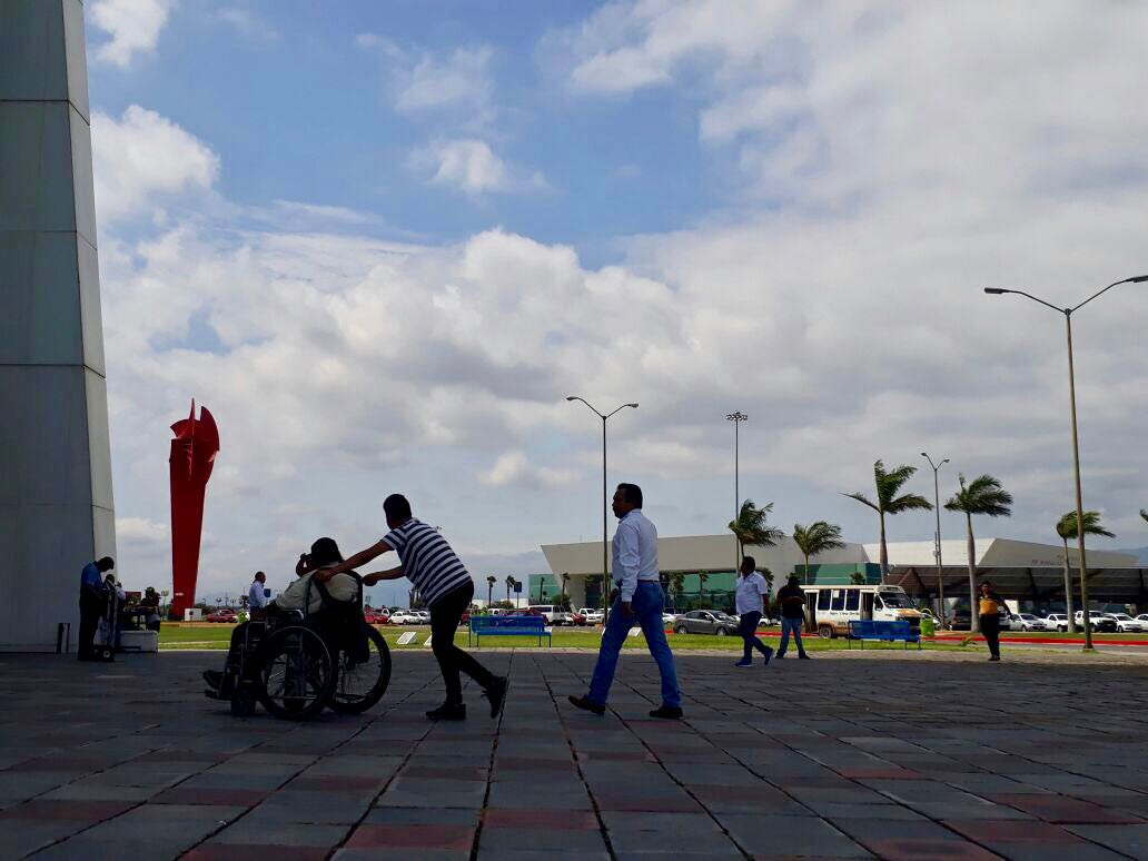 Pide DIF denunciar a defraudadores