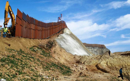 Otorgan contrato para la construcción del muro en Texas