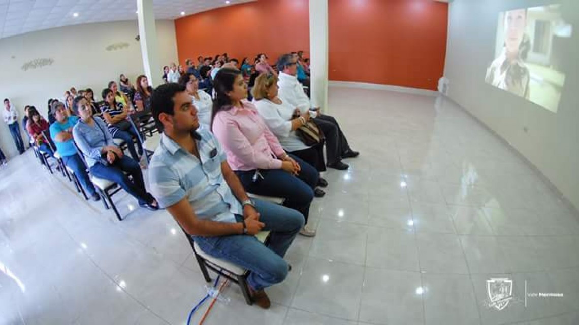 Realizan “Escuela Para Padres”