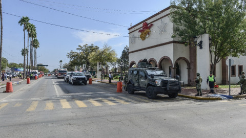 Realizan simulacro de bomba en edificio de presidencia municipal