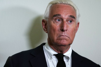 Roger Stone se declarará no culpable de cargos por trama rusa
