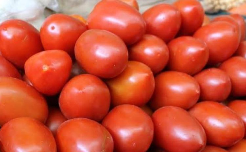 Aumento al arancel en tomate rojo, podría afectar a consumidores locales