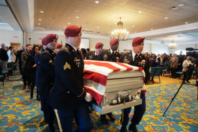 Dan el "último adiós" al soldado Miguel Ángel Villalón