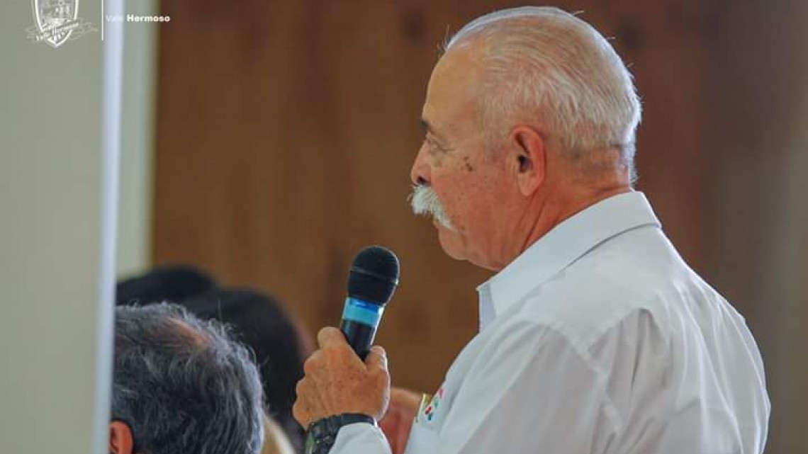 Realizan “Escuela Para Padres”