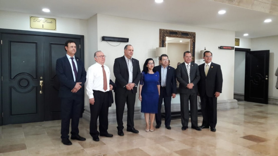 “El presidente Trump está solo en su guerra de aranceles”: Gustavo de Hoyos