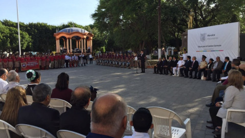 Conmemoran el natalicio de "Benito Juárez García"