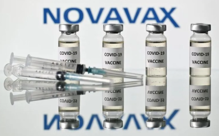 Aprueba Europa vacuna Novavax 