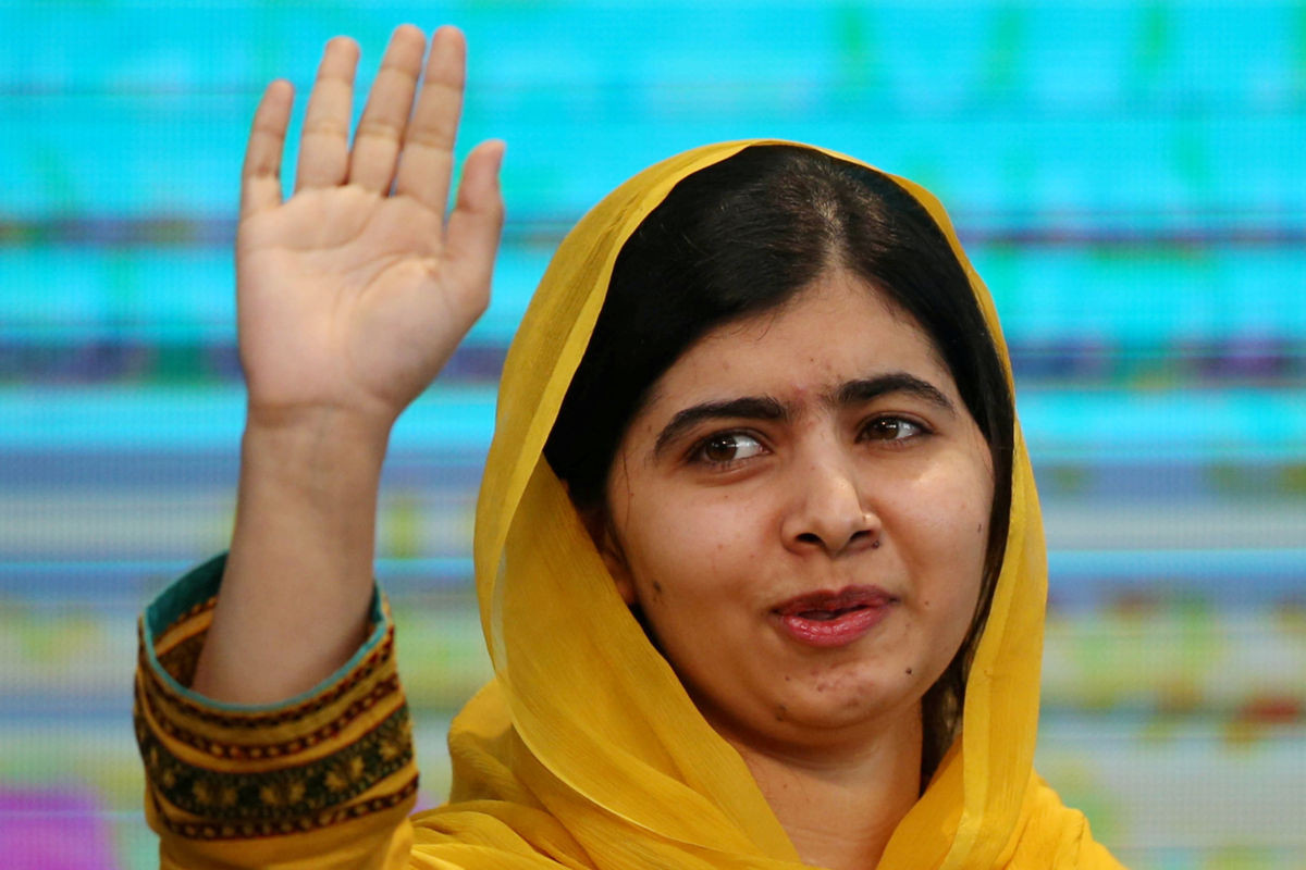 Malala pone fin a visita a Pakistán