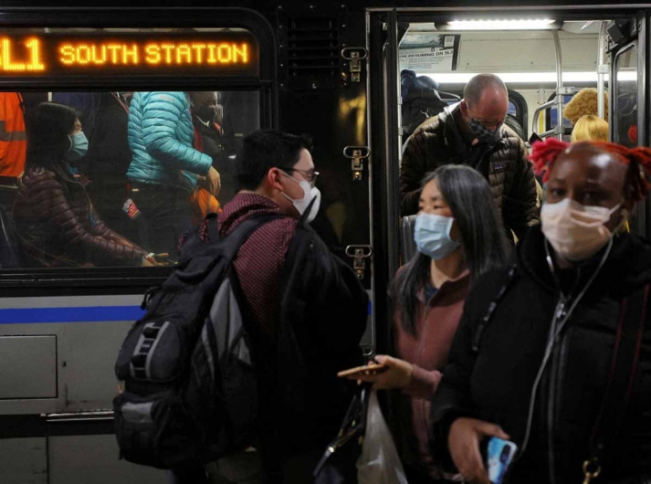 EEUU extiende emergencia de salud pública por Covid-19 hasta la primavera 2023