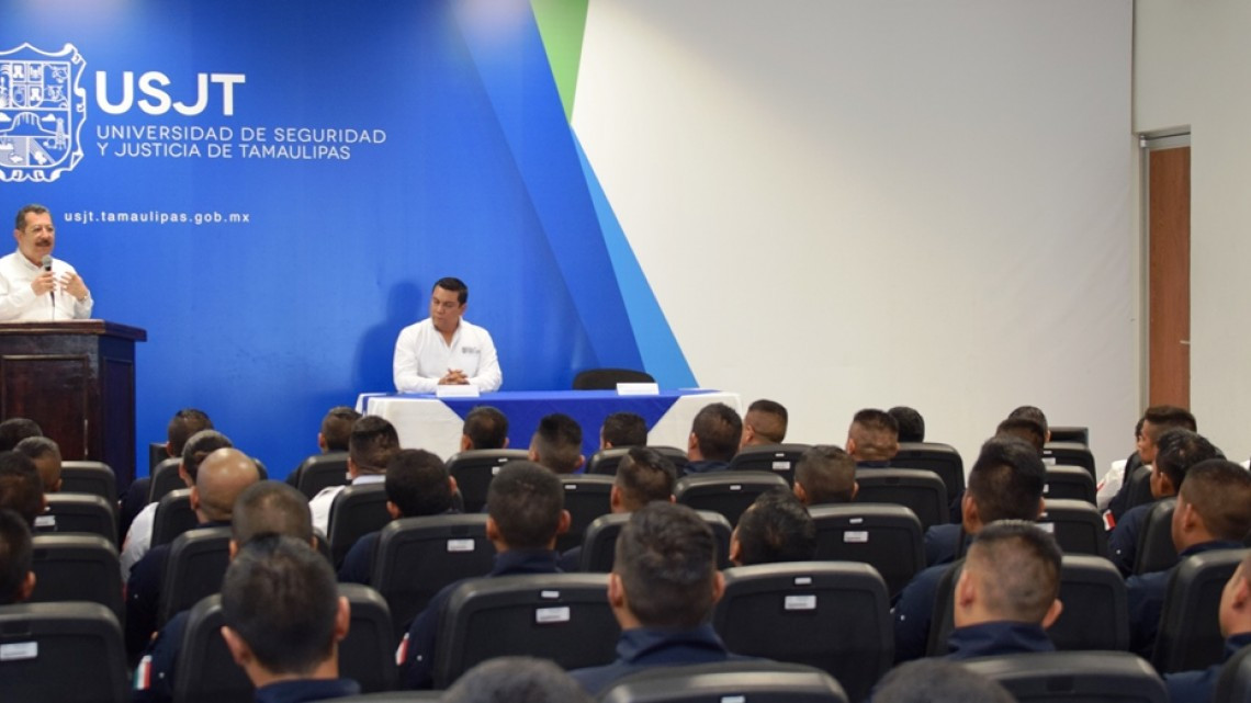 Policías Estatales se gradúan de la USJT 
