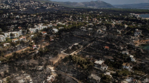 Ascienden a 86 las víctimas mortales por incendios en Grecia