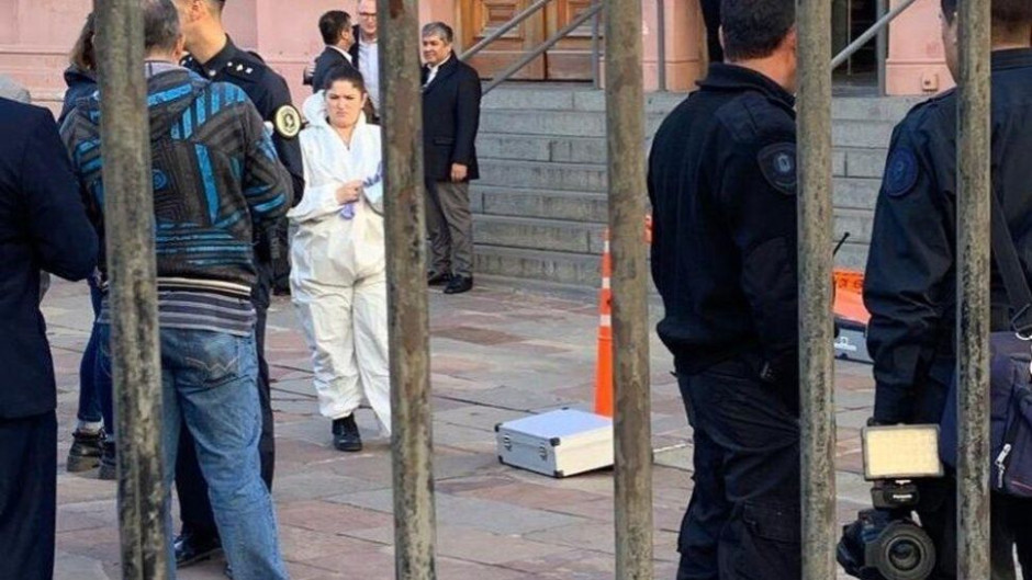 Un hombre armado quiso entrar a la Casa Rosada para ver a Mauricio Macri