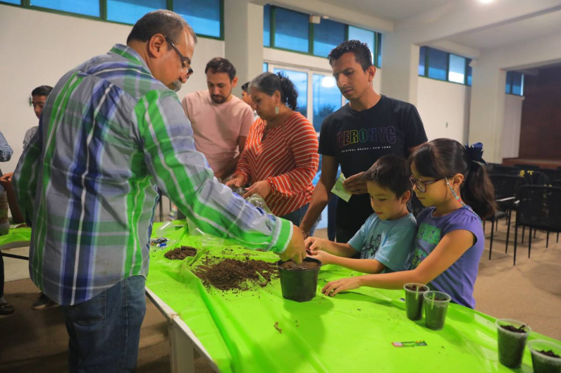 Invita gobierno municipal a taller gratuito de huertos familiares en Nuevo Laredo