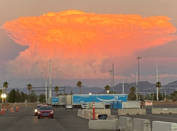 Extraña nube atemoriza los habitantes de Las Vegas 