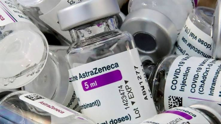 Aplazar hasta 10 meses la segunda dosis de AstraZeneca aumenta la inmunidad: Estudio