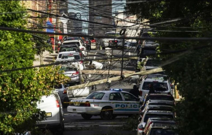 “Isaías” toca Nueva York y deja al menos un muerto 