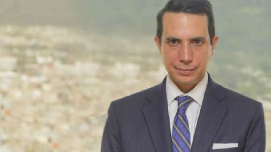 Reconoce Ecuador a embajador designado por Guaidó