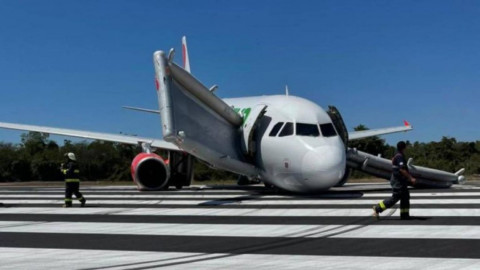 Avión de Viva Aerobus presenta falla antes de despegar en Puerto Vallarta