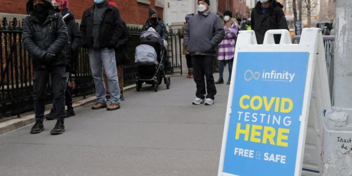 Disminuye casos de COVID y hospitalizaciones en EU 