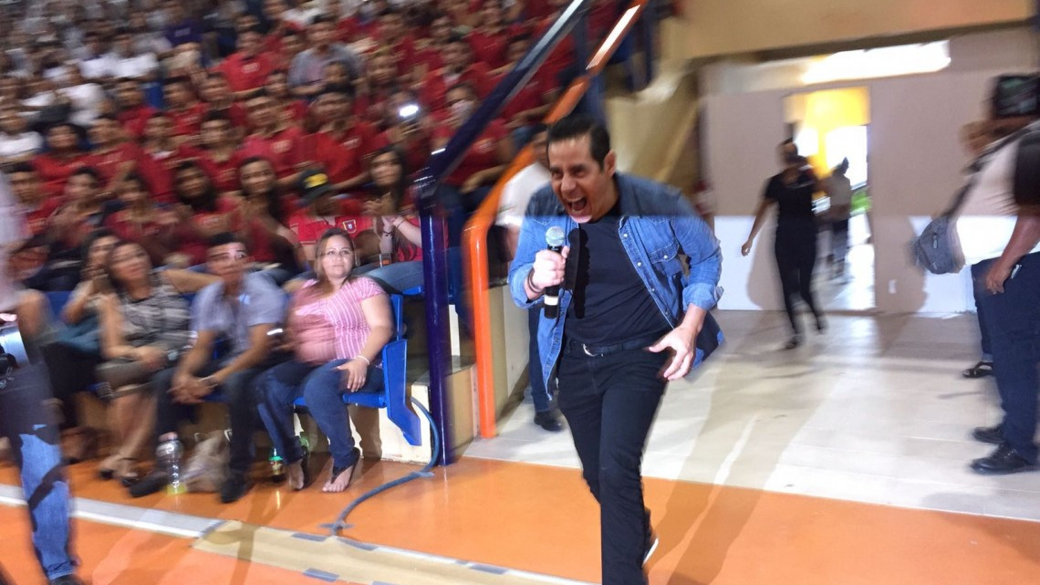 Yordi Rosado reúne a más de 5 mil jóvenes en Matamoros