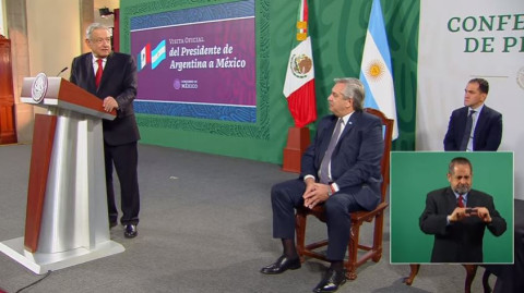 COVAX, gobernadores, pandemia, esto y más en conferencia matutina de AMLO 