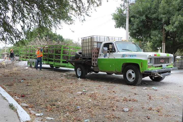 Realizan trabajos en calles de la Villa de Nuevo Progreso