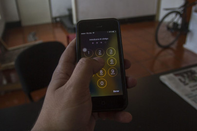 Fallas en red de telefonía celular; causa molestias a usuarios