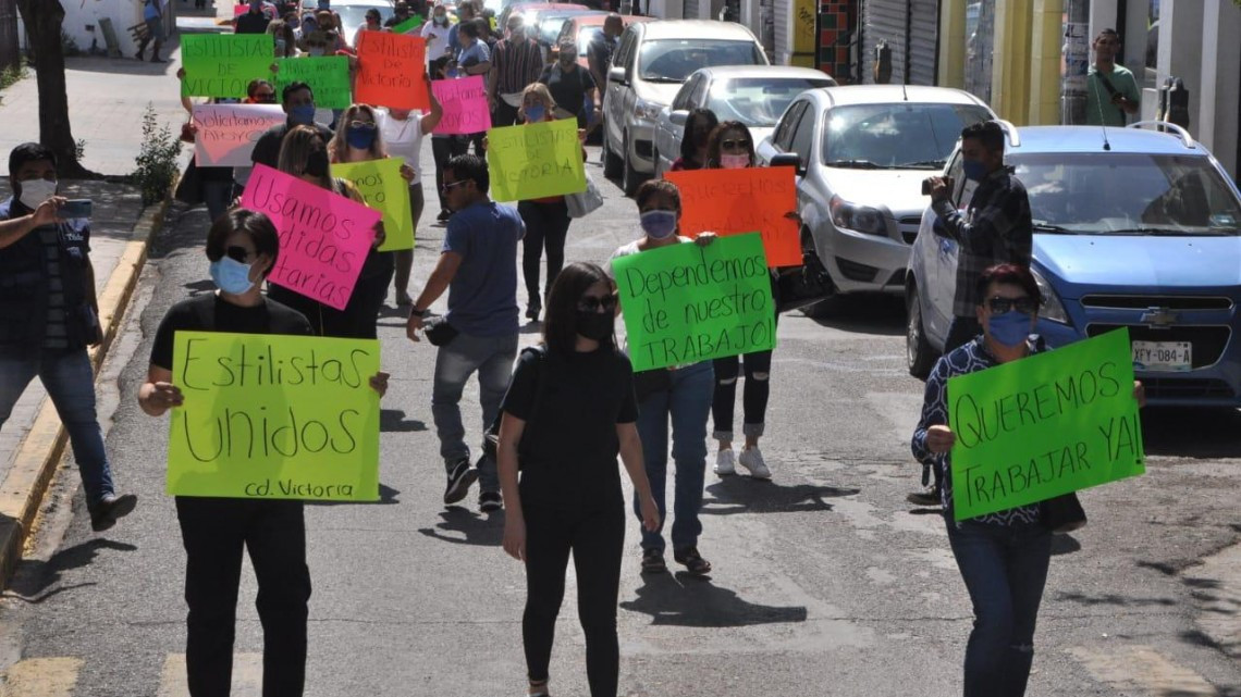 Continúan las marchas demandando apoyos al estado 
