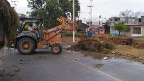 Atiende Servicios Primarios a fraccionamiento Villas de Diamante
