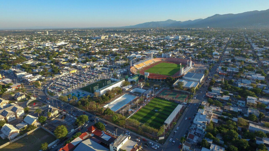 Se localiza a responsable de daños tras accidente vehicular en la Unidad Deportiva Adolfo Ruiz  Cortines