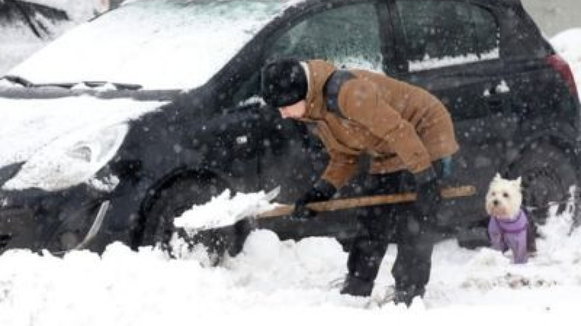 1 muerto y cinco heridos tras tormenta de nieve en Moscú
