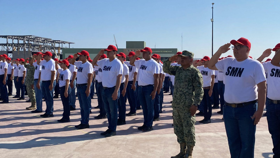 Inician adiestramiento del SMN