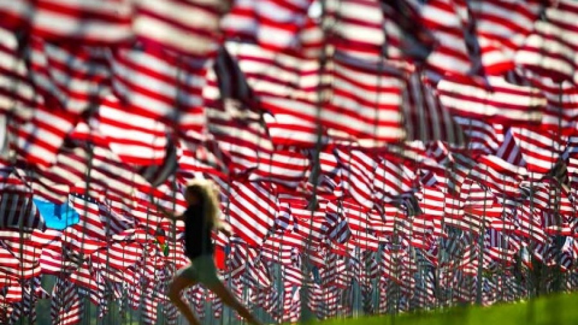 Rinden tributo a víctimas del 11-S en Nueva York
